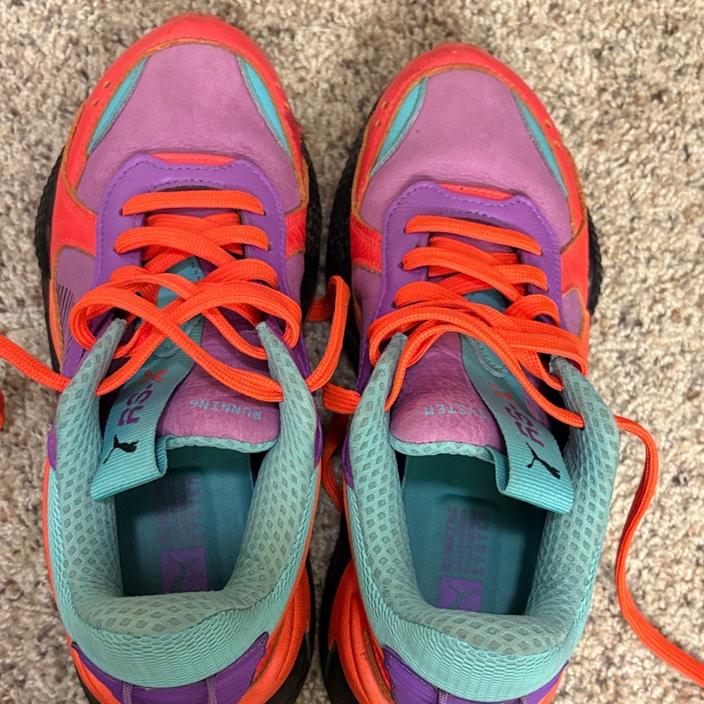 Puma Women's Purple and Orange Sneakers
